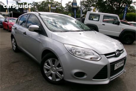 Silver 2011 Ford Focus Hatchback Ambiente