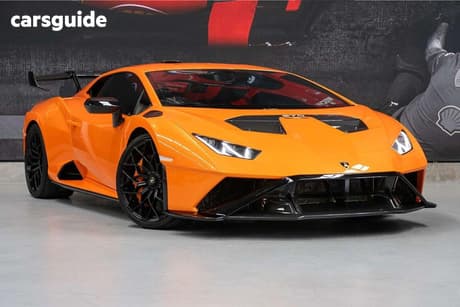 Orange 2023 Lamborghini Huracan Coupe Evo Rwd