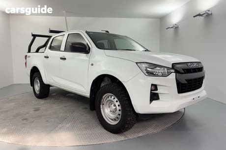 White 2022 Isuzu D-MAX Crew Cab Utility Sx (4X4)