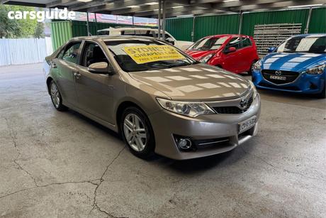 Silver 2011 Toyota Camry Sedan Atara Sl