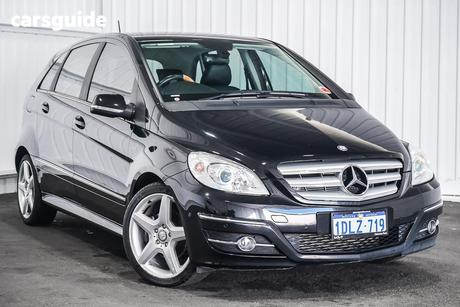 Black 2010 Mercedes-Benz B200 Hatchback Turbo
