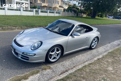 Silver 2005 Porsche 911 Coupe Carrera