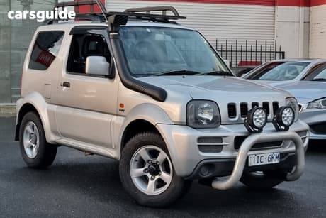 Silver 2009 Suzuki Jimny Wagon Sierra (4X4)