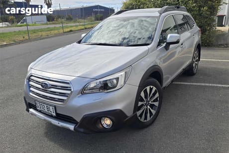 Silver 2016 Subaru Outback Wagon 2.5I Premium