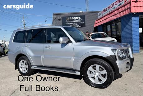 Silver 2010 Mitsubishi Pajero Wagon Vr-X Lwb (4X4)