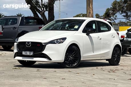 White 2025 Mazda 2 Hatchback G15 Evolve