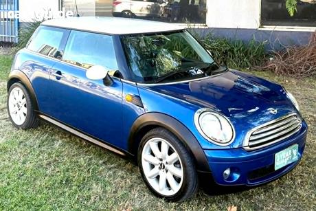 Blue 2009 Mini Cooper Hatchback