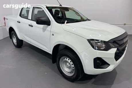 White 2025 Isuzu D-MAX Crew Cab Utility Sx (4X4)