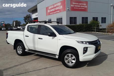 White 2020 Mitsubishi Triton Double Cab Pick Up Glx+ (4X4)