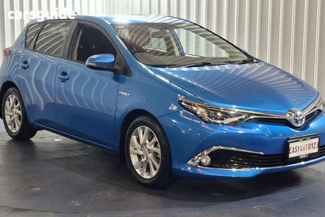 Blue 2016 Toyota Corolla Hatchback Hybrid
