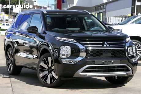 Black 2025 Mitsubishi Outlander Wagon Exceed 5 Seat (Awd)