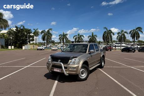 Grey 2004 Holden Rodeo Crew Cab Pickup Lt