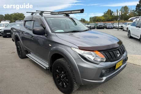 Grey 2017 Mitsubishi Triton Dual Cab Utility Glx Plus (4X4)
