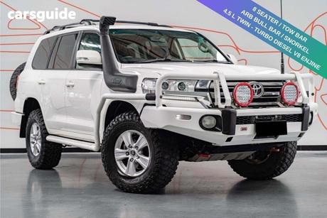 White 2017 Toyota Landcruiser Wagon Gxl (4X4)
