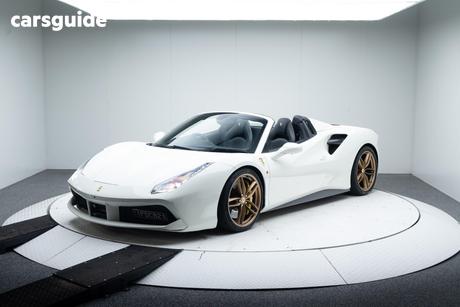 White 2016 Ferrari 488 Convertible F142 R
