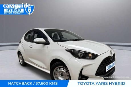White 2024 Toyota Yaris Hatch X 4WD