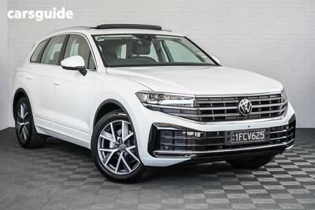 White 2025 Volkswagen Touareg Wagon 210Tdi Elegance