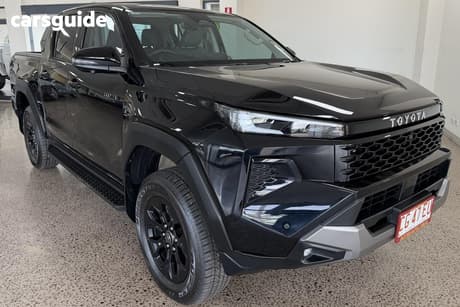 Black 2025 Toyota Hilux Double Cab Pick Up Rogue 48V (4X4)