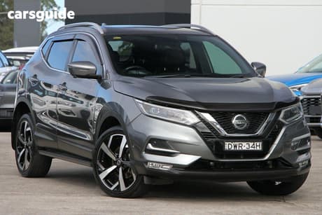 Grey 2018 Nissan Qashqai Wagon Ti