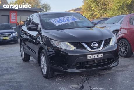 Black 2016 Nissan Qashqai Wagon St (4X2)