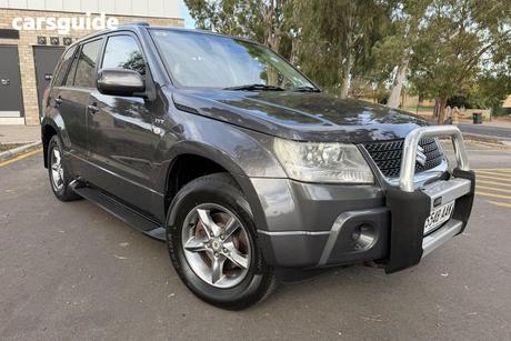 Grey 2008 Suzuki Grand Vitara Wagon (4X4)
