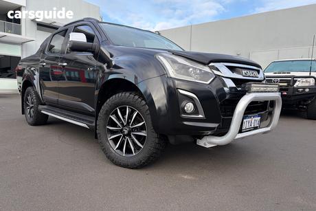 Black 2020 Isuzu D-MAX Crew Cab Utility Ls-T (4X4)