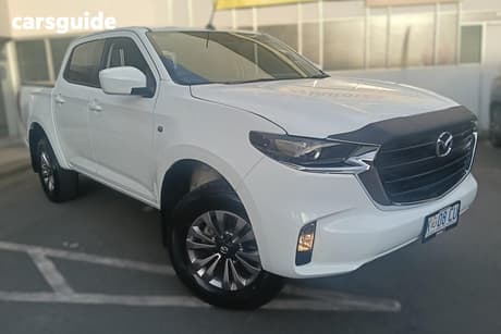 White 2022 Mazda BT-50 Dual Cab Pick-up Xt (4X2)