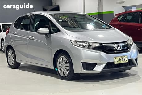 Silver 2015 Honda Jazz Hatchback Vti