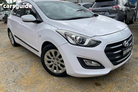 White 2015 Hyundai I30 Hatchback Active