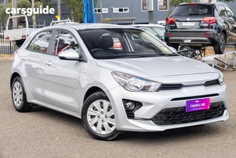 Silver 2022 Kia RIO Hatchback S