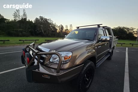 Brown 2009 Mazda BT-50 Dual Cab Pick-up B3000 Sdx (4X4)