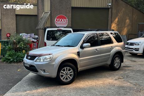 Silver 2010 Ford Escape Wagon