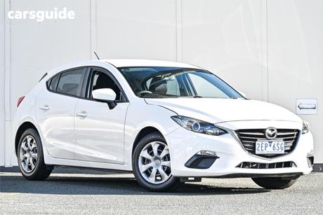 White 2014 Mazda 3 Hatchback Neo