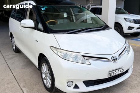 White 2010 Toyota Tarago Wagon Glx V6