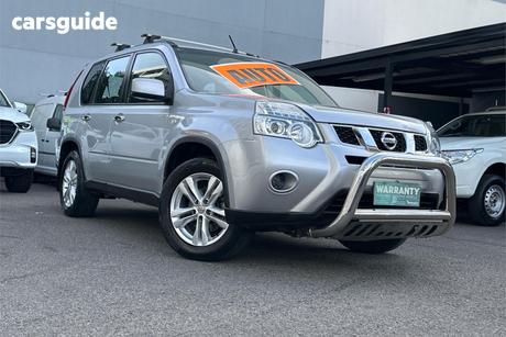 Silver 2014 Nissan X-Trail Wagon St (Fwd)