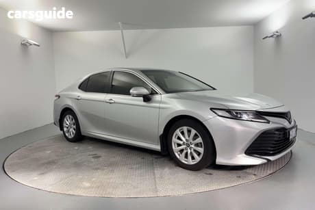 Silver 2018 Toyota Camry Sedan Ascent