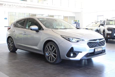 Silver 2024 Subaru Impreza Hatchback 2.0S (Awd)