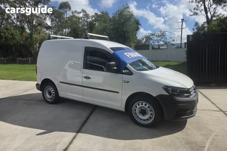 White 2020 Volkswagen Caddy Van Tsi220