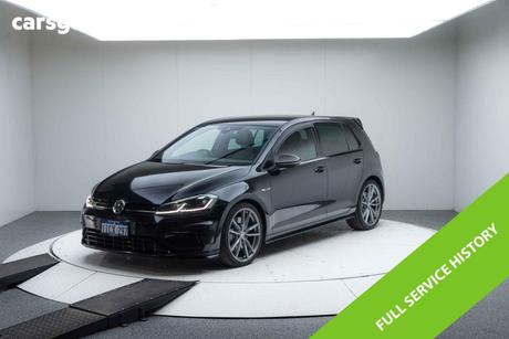 Black 2018 Volkswagen Golf Hatchback R