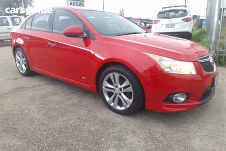 Red 2014 Holden Cruze Sedan Sri V