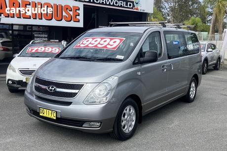 Grey 2013 Hyundai Imax Wagon