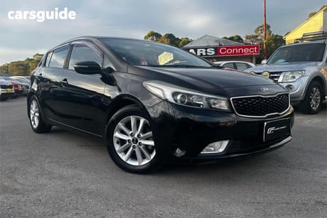 Black 2016 Kia Cerato Hatchback S
