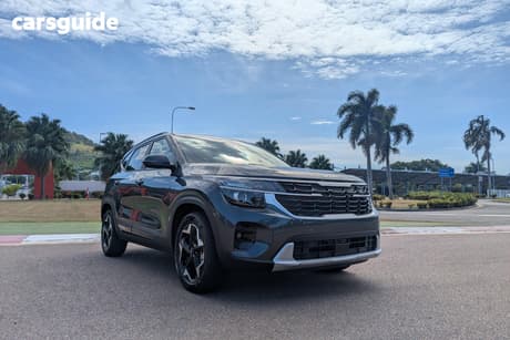 Grey 2025 Kia Seltos Wagon Sport+ (Awd)