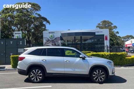 Silver 2025 Skoda Kodiaq Wagon Select (4X4)