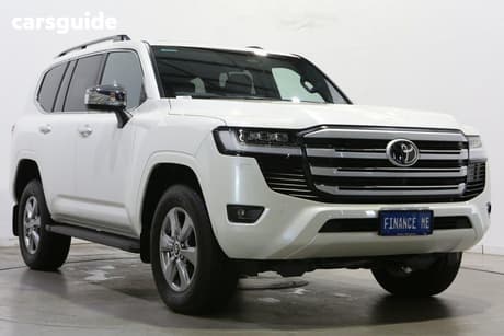 White 2026 Toyota Landcruiser Wagon Lc300 Sahara (4X4)
