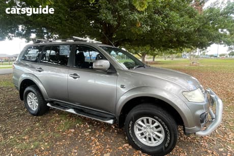 Grey 2014 Mitsubishi Challenger Wagon (4X4)