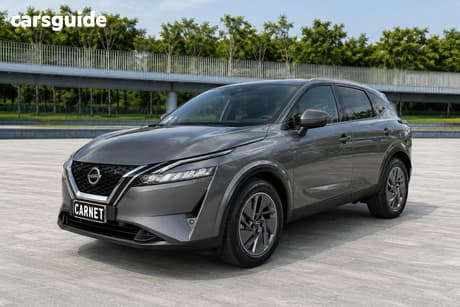 Grey 2023 Nissan Qashqai Wagon St