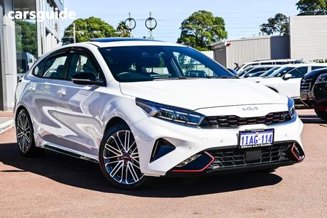 White 2023 Kia Cerato Sedan Gt