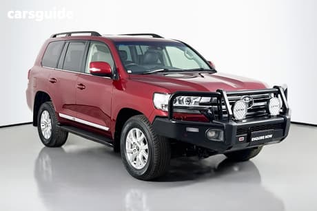 Red 2018 Toyota Landcruiser Wagon Lc200 Sahara (4X4)