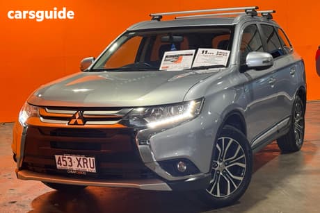 Silver 2015 Mitsubishi Outlander Wagon Ls (4X2)